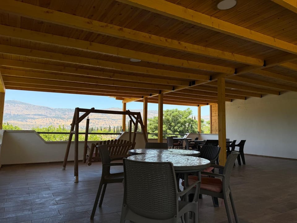 Gross Nofesh and Spa Guesthouse Bed and Breakfast in North District