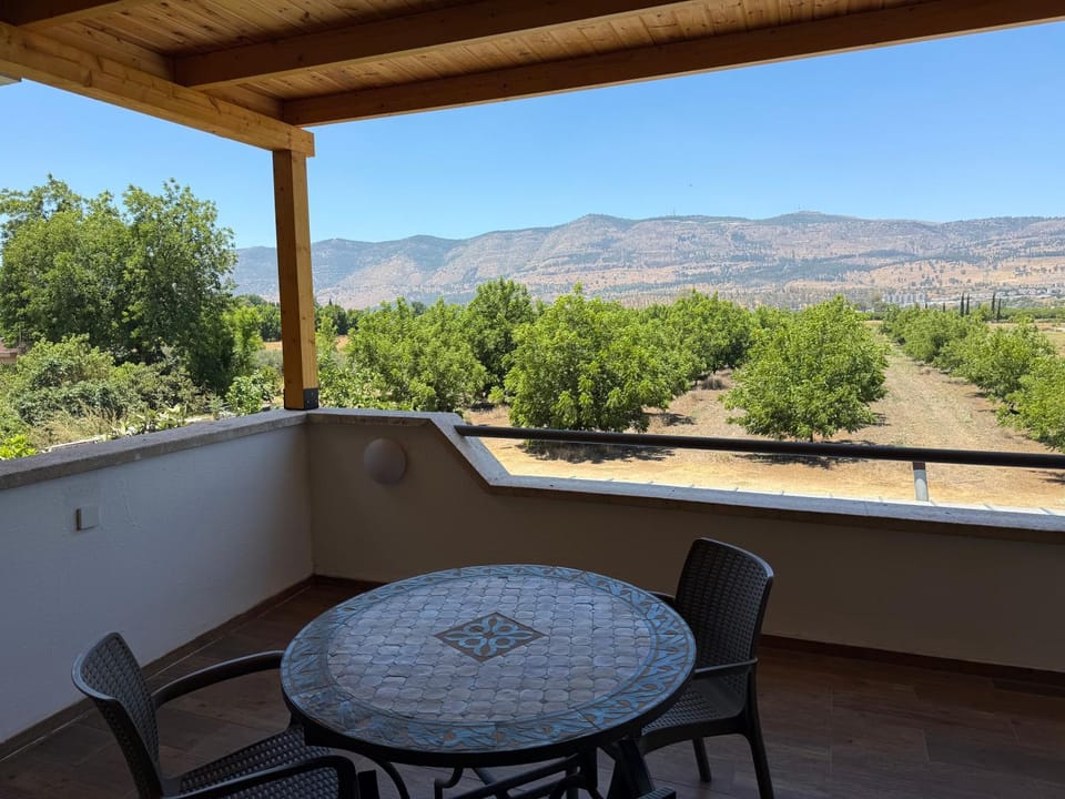 Gross Nofesh and Spa Guesthouse Bed and Breakfast in North District