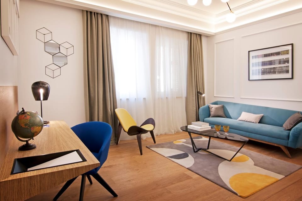 Seating area