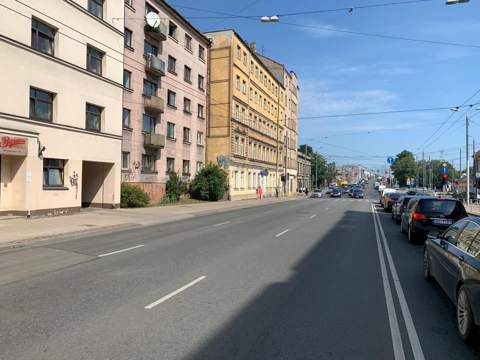 Property building, Day, Neighbourhood, City view, Street view, Location