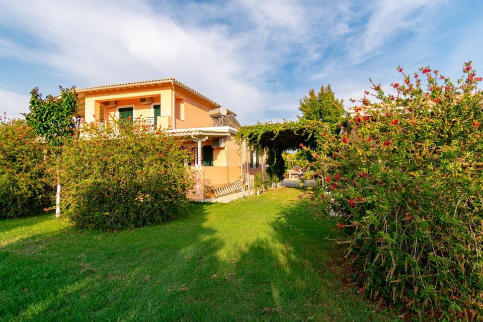 Property building, Garden, Garden view