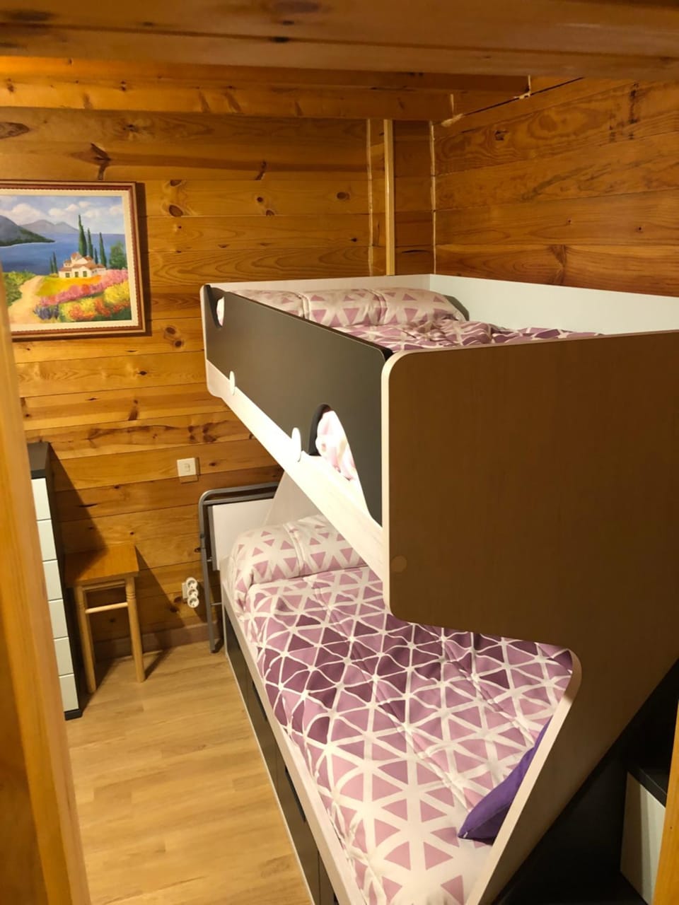 bunk bed