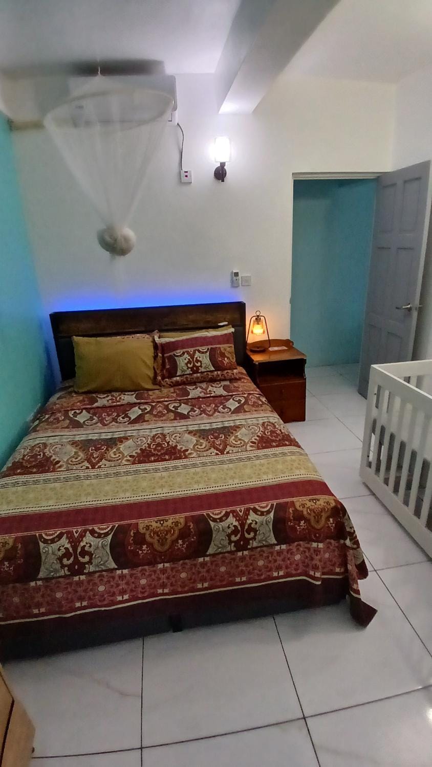 Bed, Bedroom, air conditioner