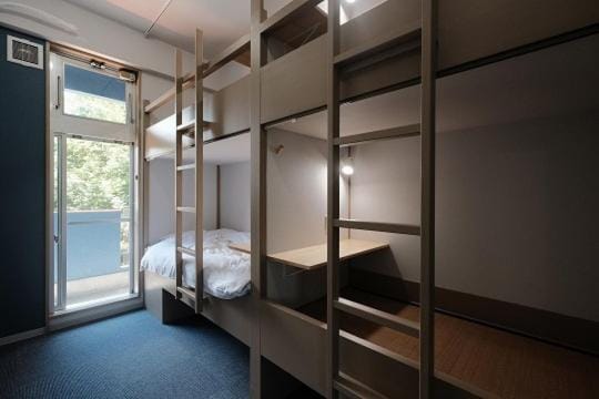 bunk bed