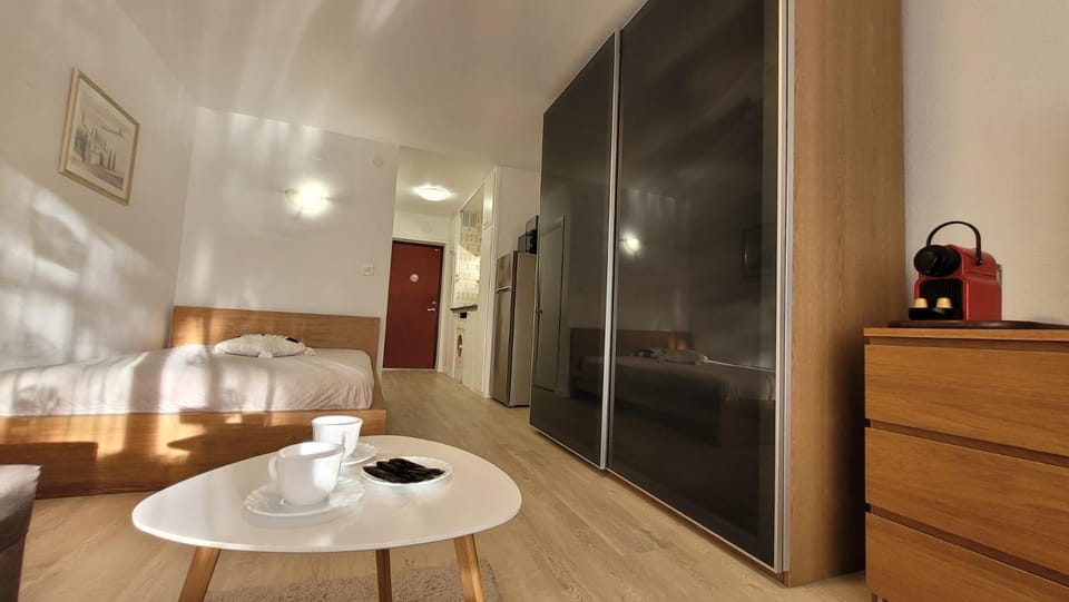 Studio Calypso 5 Apartment in Sitio de Calahonda