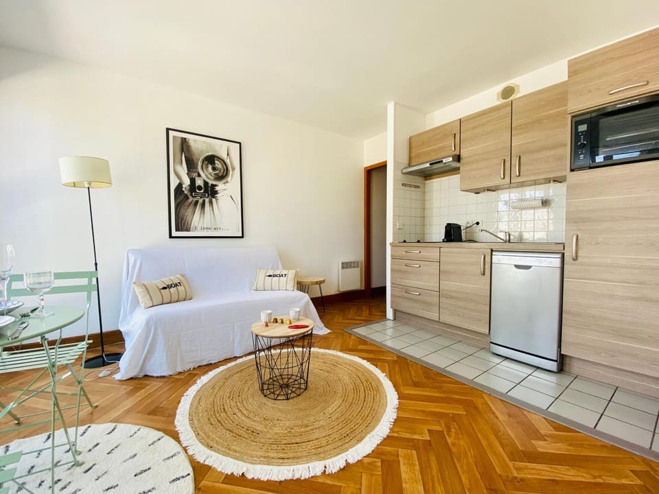 Appartement Saint Claude - Centre Port Apartment in La Rochelle