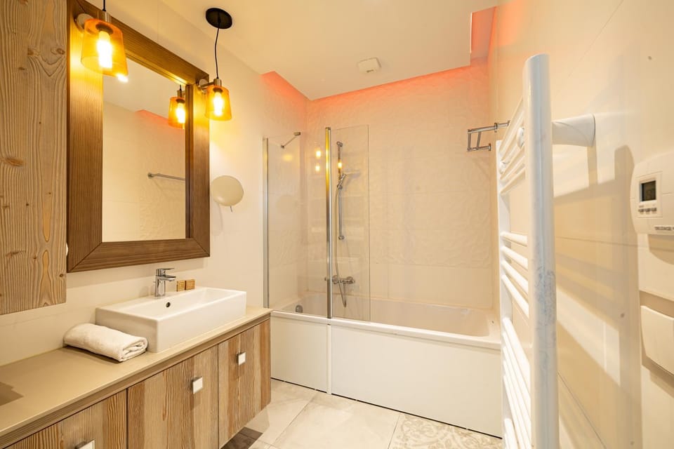 Résidence l'Hévana - Appartements de Prestige Méribel Centre Apartment in Les Allues