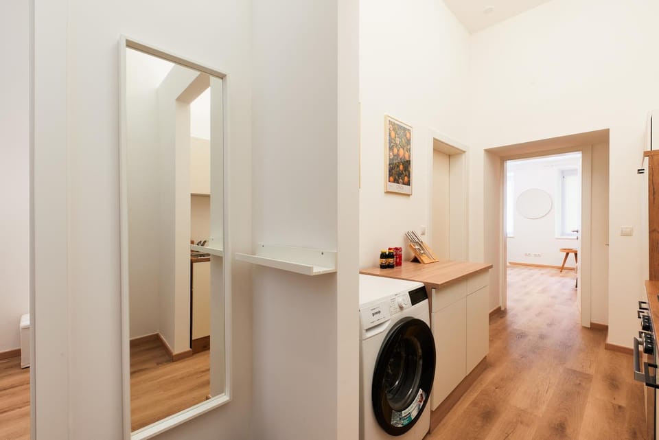 Kitchen or kitchenette, washing machine