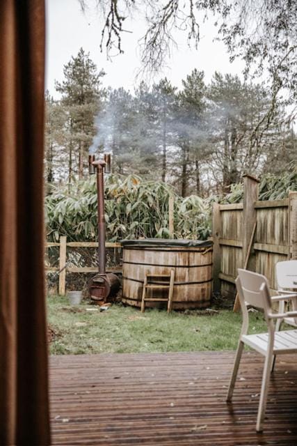 Garden, Hot Tub