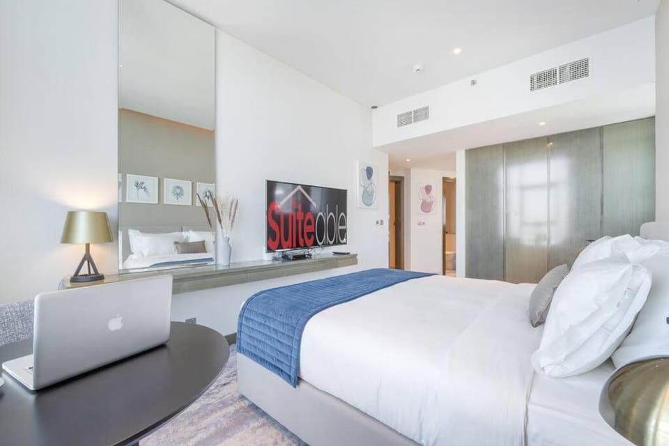 At The Top Burj View STUDIO - Special offer Apartment in Dubai