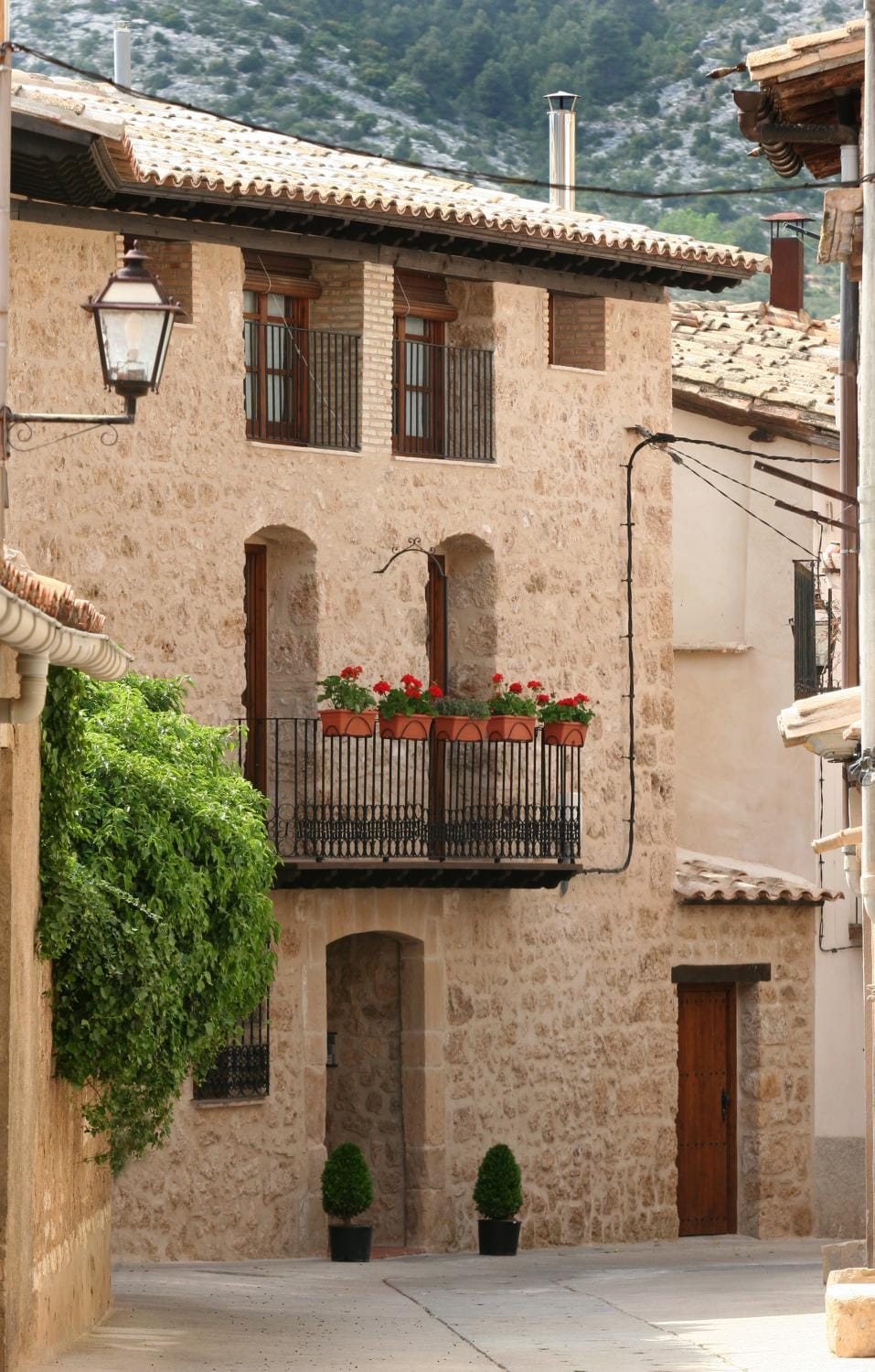 Property building, Facade/entrance