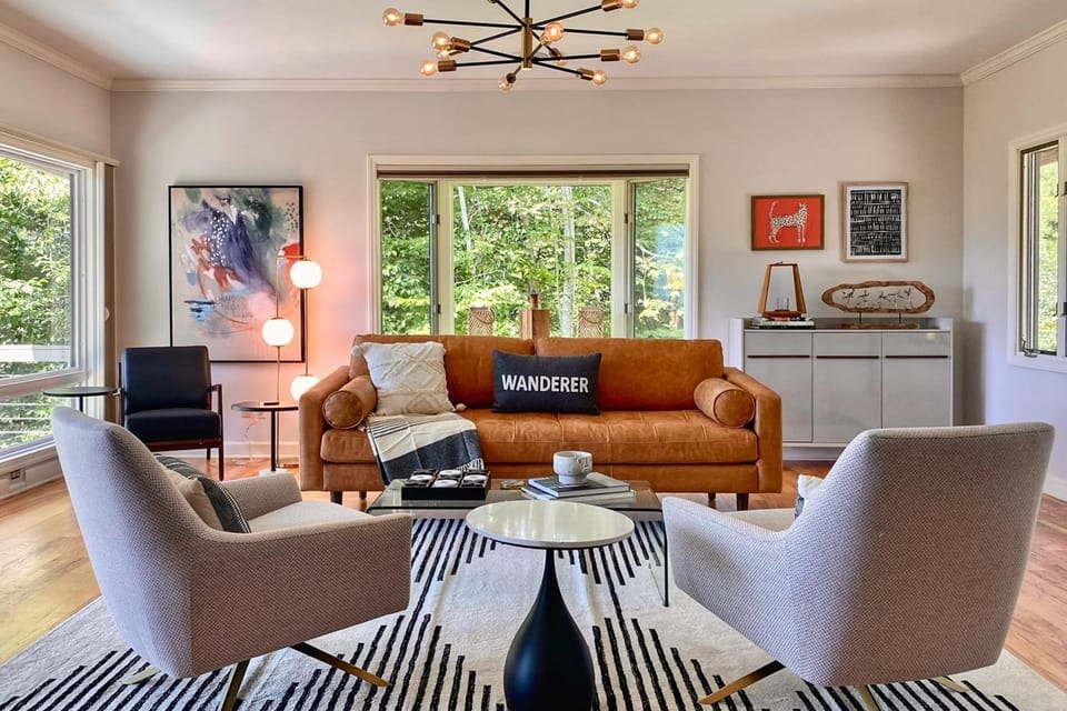 Hi View House House in Black Mountain