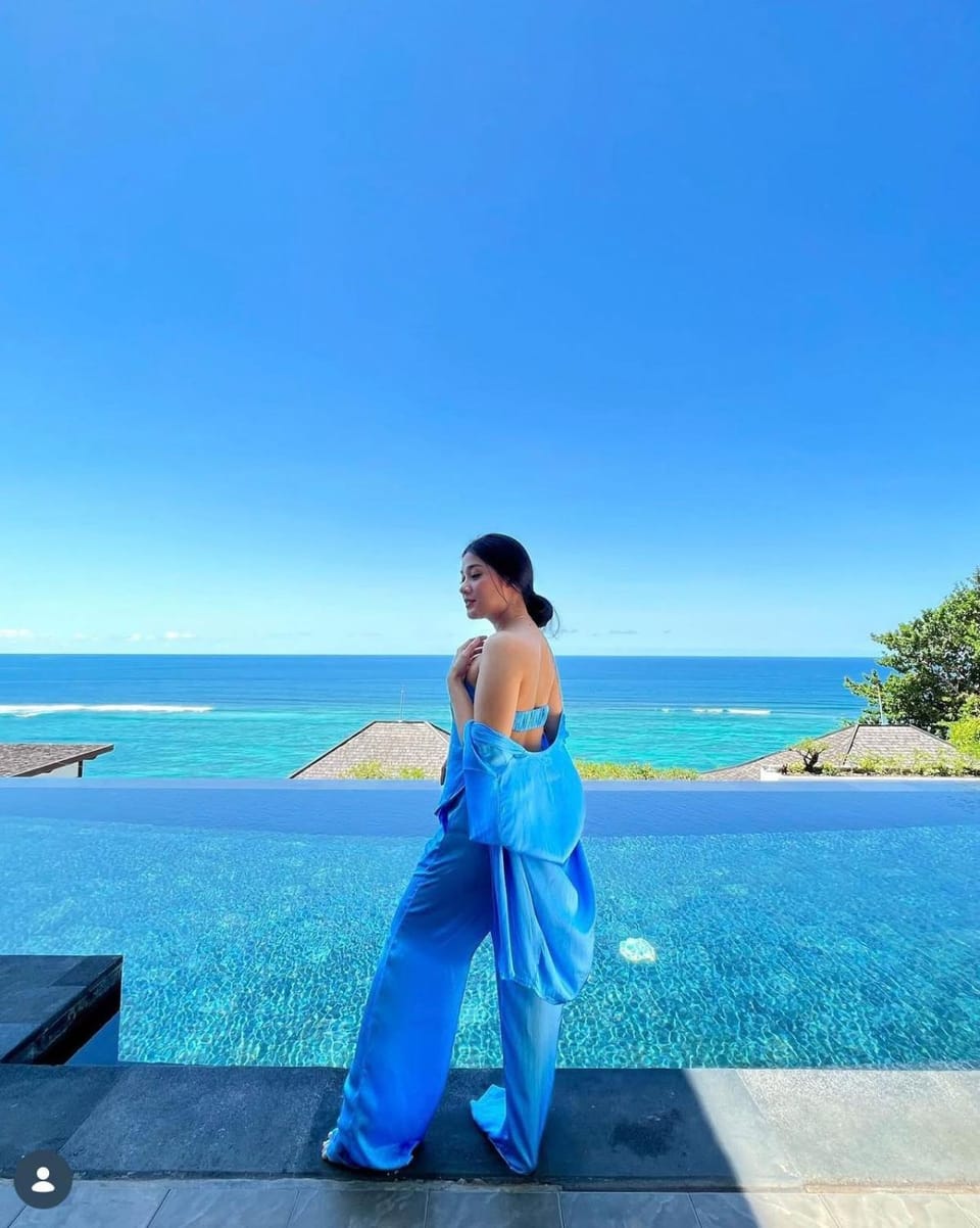 Property building, People, Natural landscape, View (from property/room), Guests, Pool view, Sea view, Swimming pool