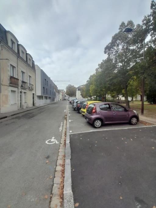 Nantes Mangin-direct gare-parking-proche commerces Apartment in Nantes