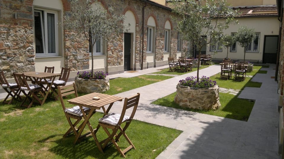 Property building, Garden
