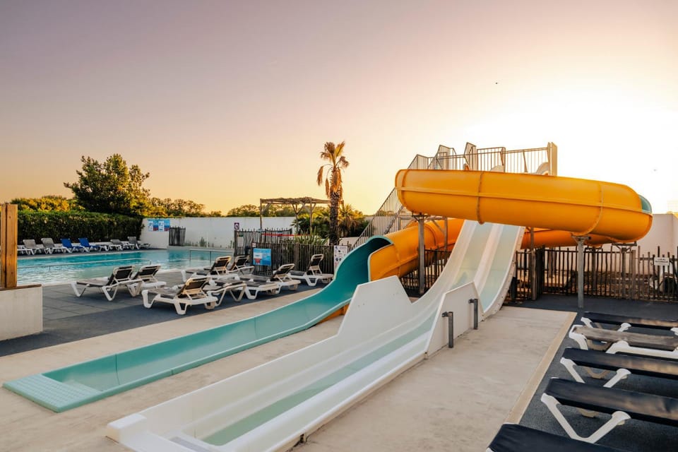 Aqua park, Swimming pool, sunbed