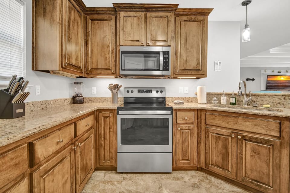 Kitchen or kitchenette, minibar, pet friendly, stove