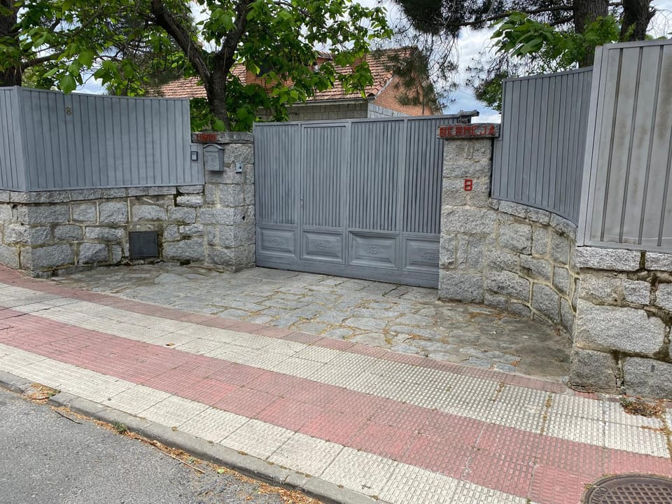Casita de invitados cerca de Madrid House in Community of Madrid
