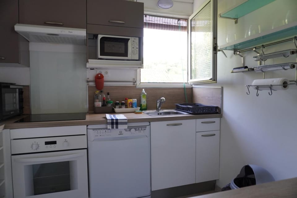 stove, kitchen