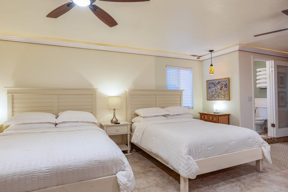 Bed, Bathroom, Bedroom