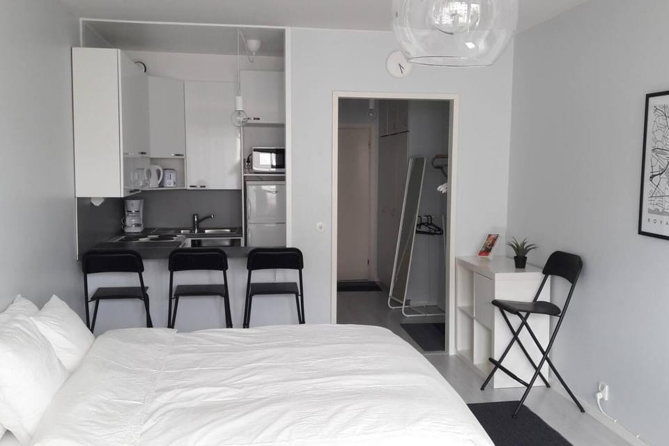 Bed, Kitchen or kitchenette, Photo of the whole room