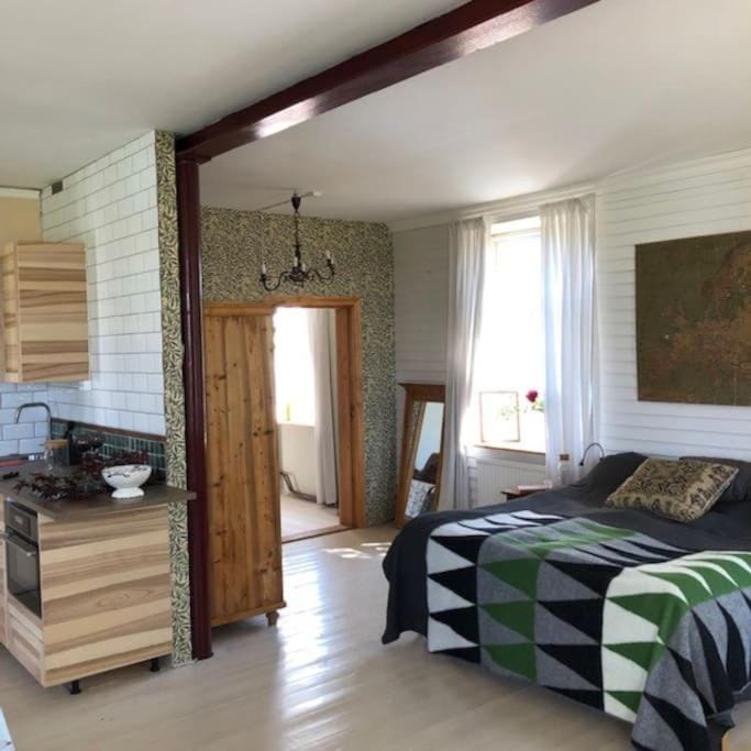 Svinaberga Skola. Eget boende i gammal skolsal. House in Skåne County