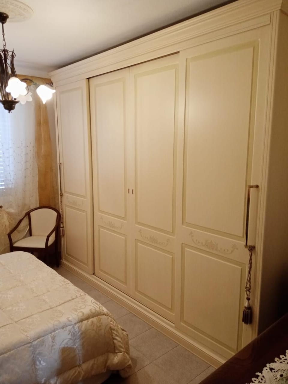 Bedroom, wardrobe