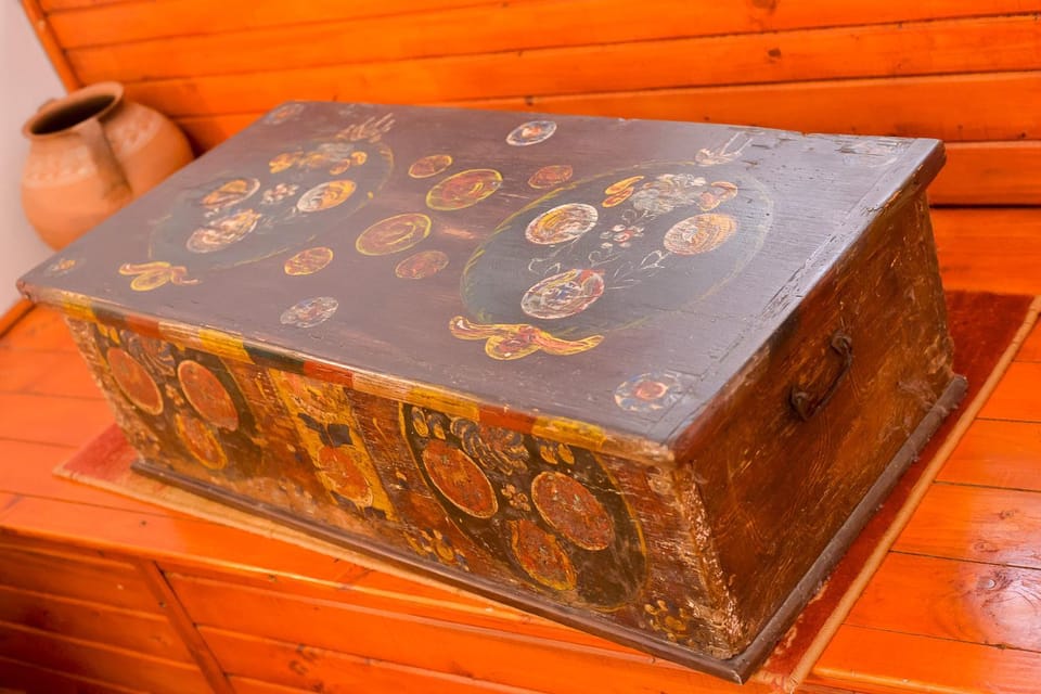 Decorative detail