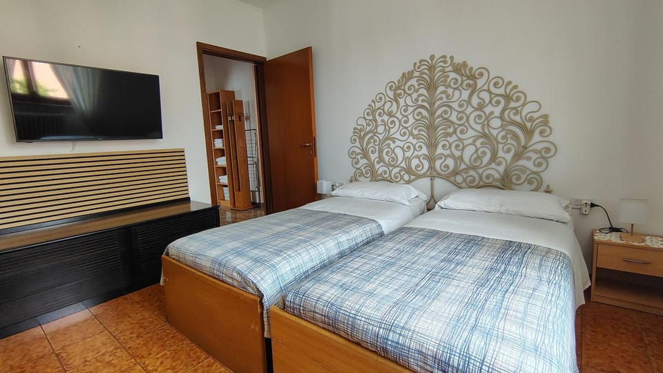 TV and multimedia, Bedroom