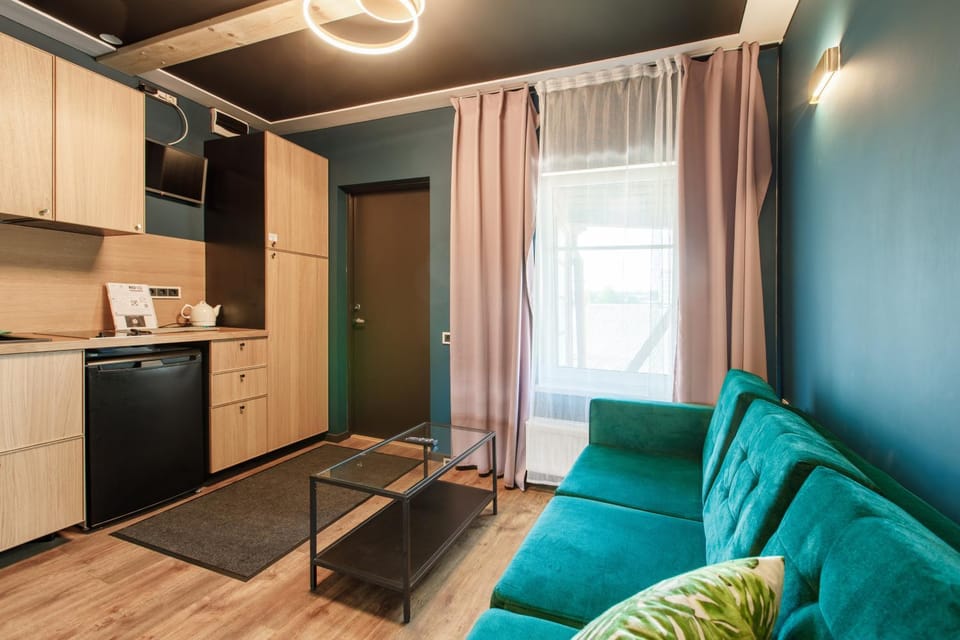 Kitchen or kitchenette, Living room, Seating area