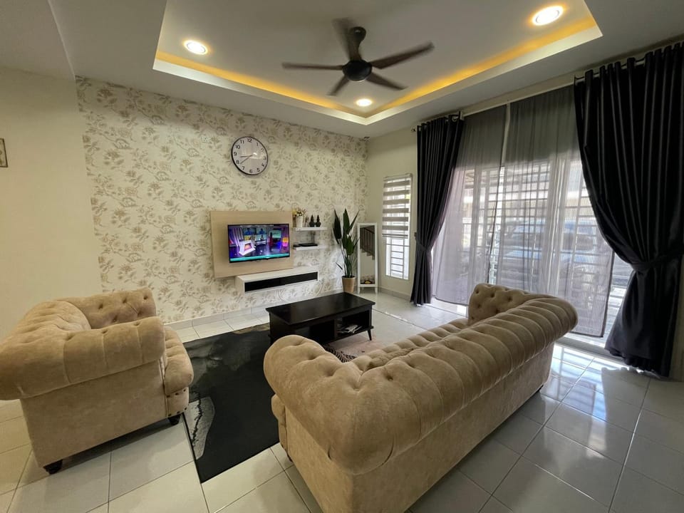 De’ Nuhir Homestay Teluk Senangin Campground/ 
RV Resort in Perak
