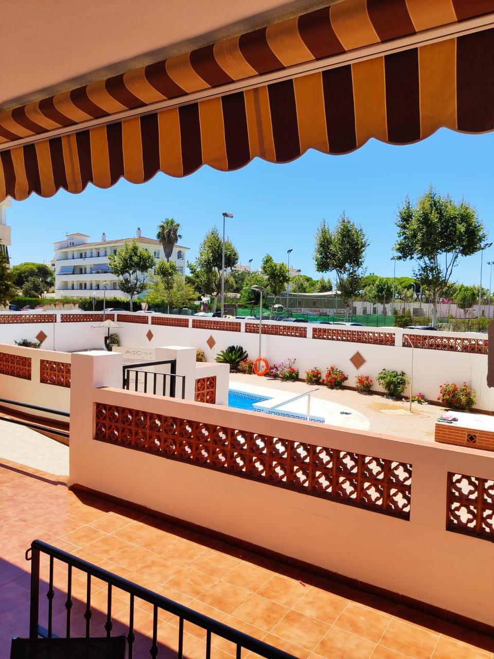 View (from property/room), Balcony/Terrace, Pool view