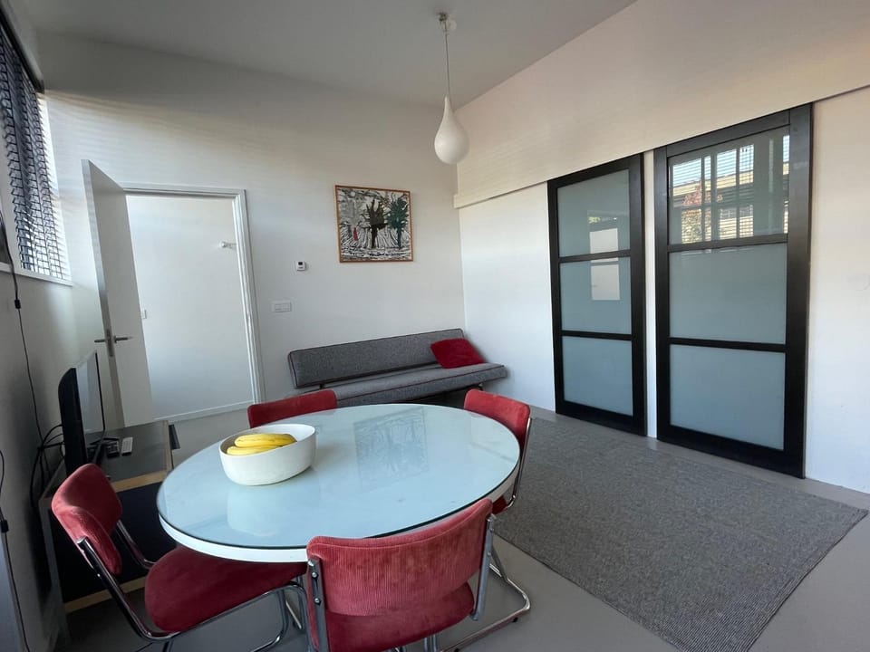 Living room, Dining area, Internal: Not applicable to any particular room