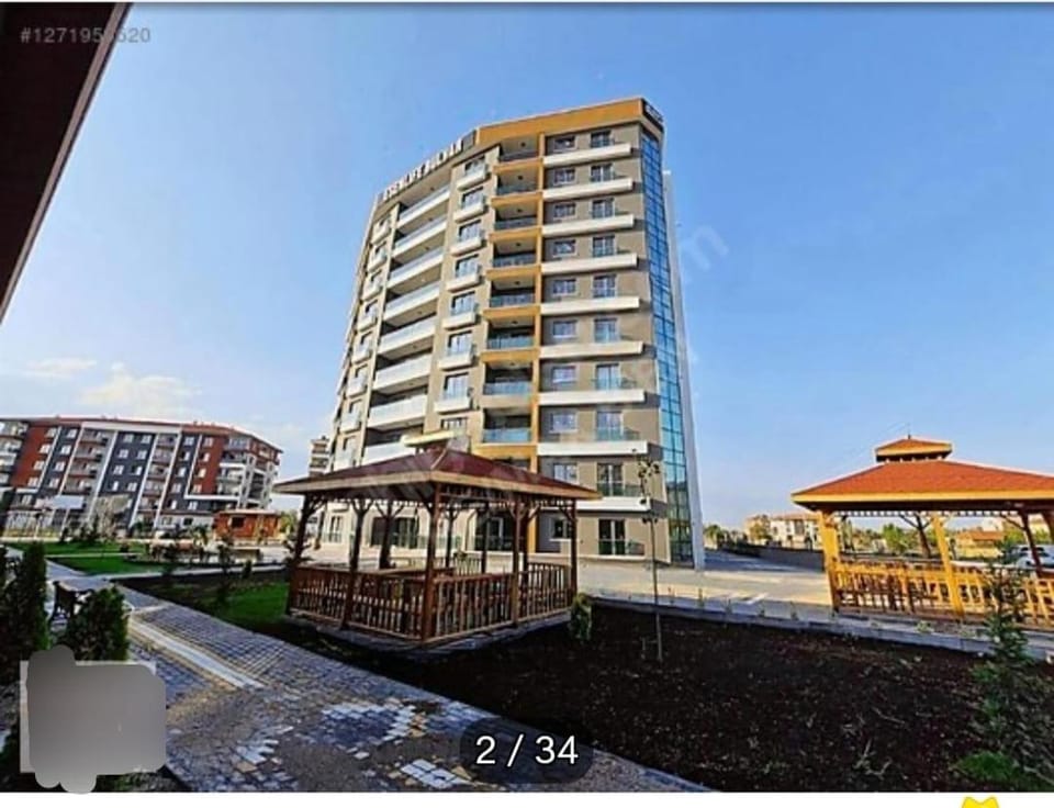 Property building, Day, City view