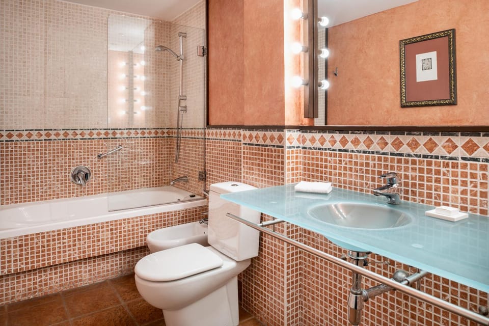 Bathroom, Bath