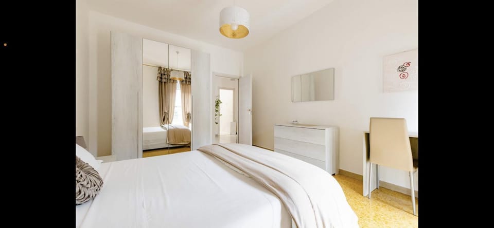 Balcony/Terrace, Photo of the whole room, Bedroom
