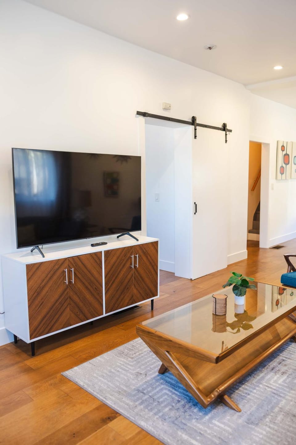 TV and multimedia, Evening entertainment