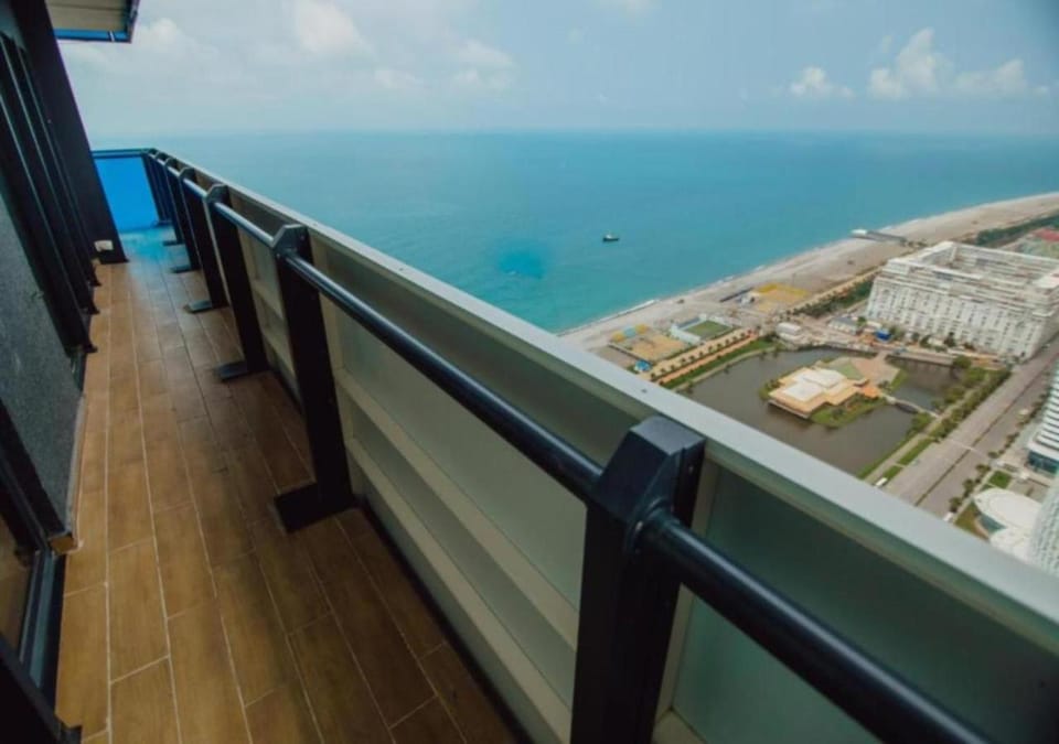 Day, Natural landscape, Bird's eye view, View (from property/room), Balcony/Terrace, City view, Sea view