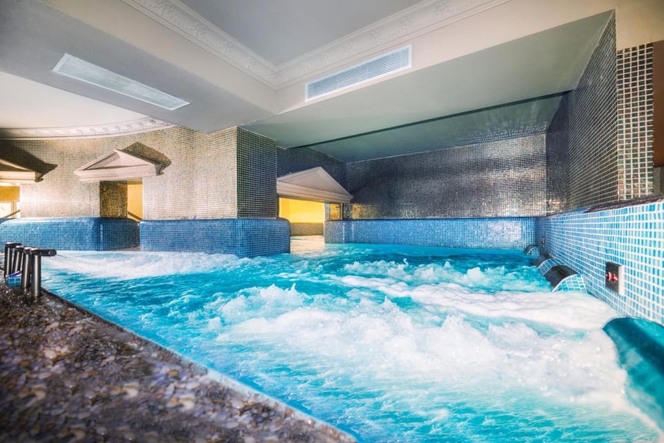 People, Spa and wellness centre/facilities, Area and facilities