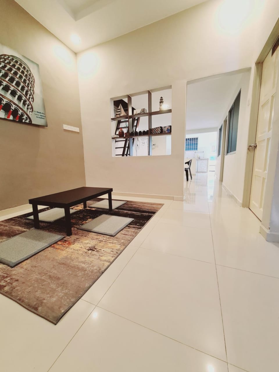 Area and facilities, fireplace, air conditioner