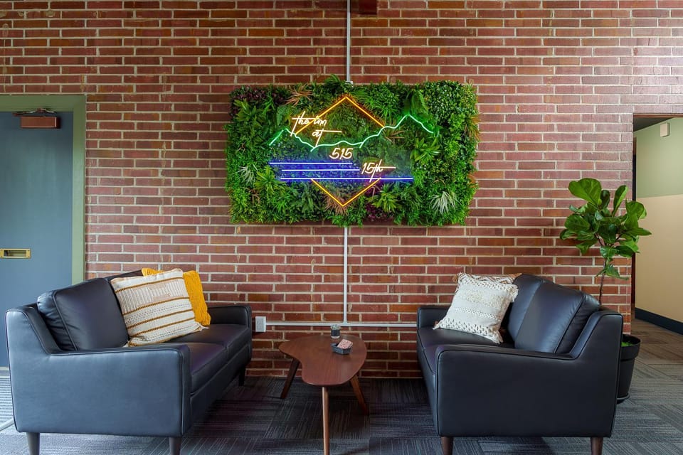 Lobby or reception, Decorative detail
