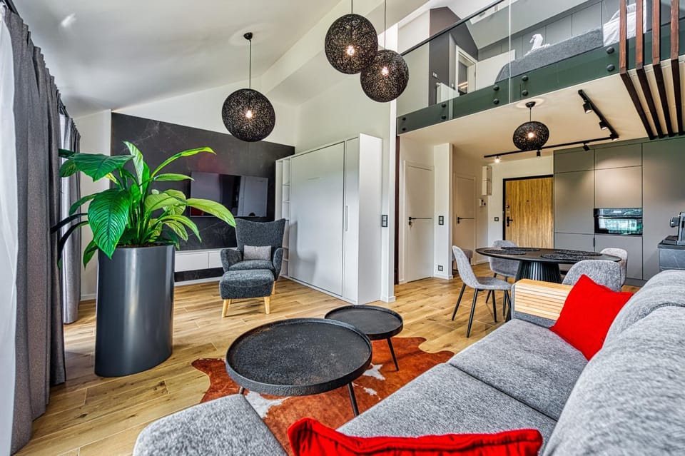 TV and multimedia, Kitchen or kitchenette, Living room, Seating area