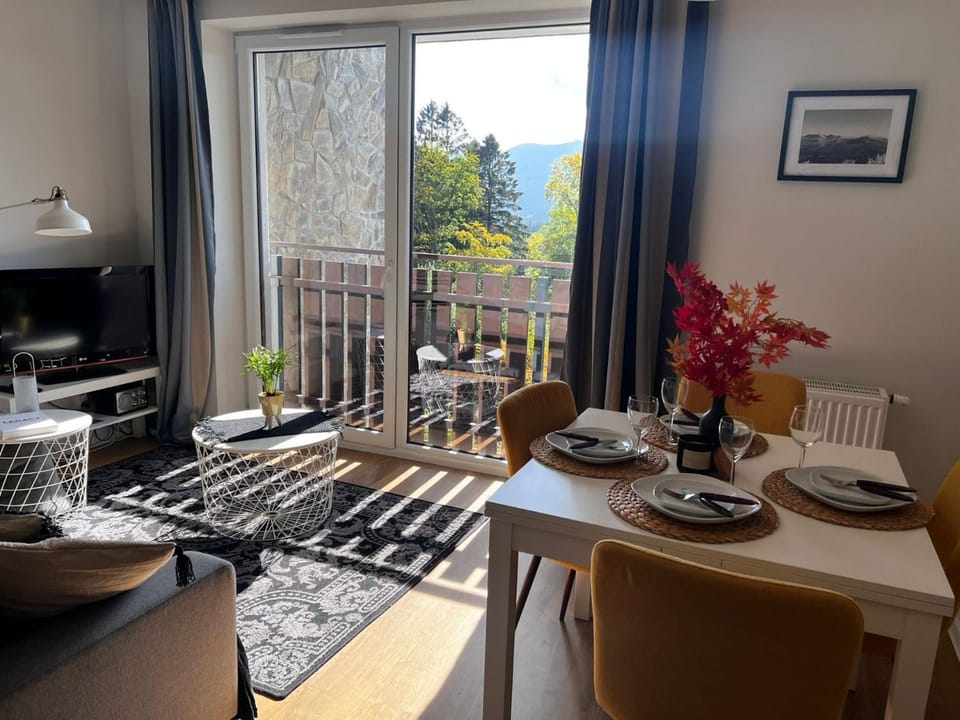 View (from property/room), Photo of the whole room