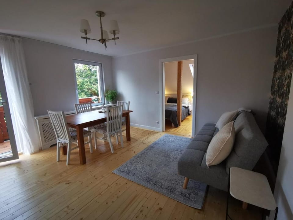 Living room, Photo of the whole room, Seating area, Dining area