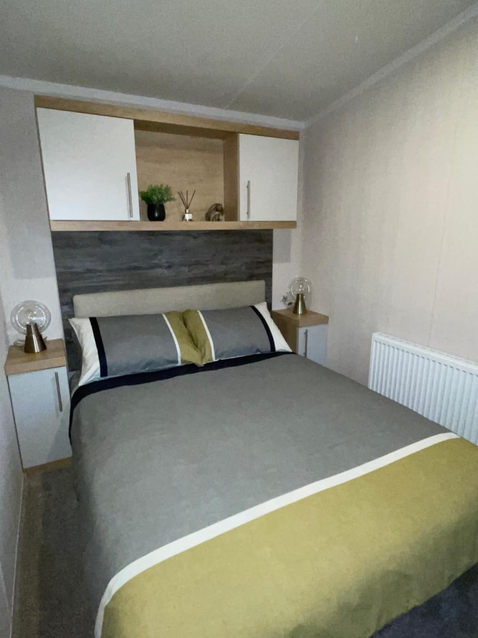 PRESTIGE GOLF VILLAGE CARAVAN Campground/ 
RV Resort in Scotland