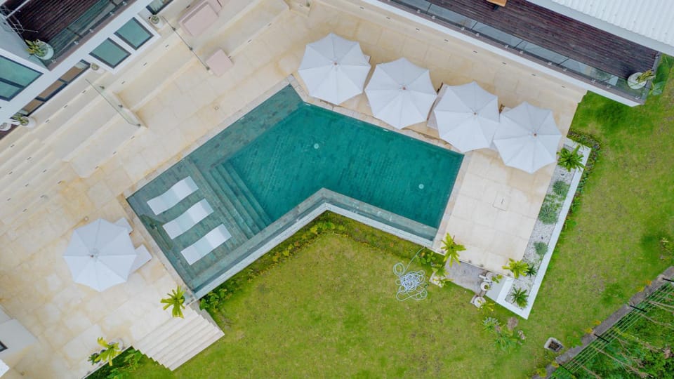 Villa Rockstar Lombok - STARLINK WiFi- 650m2 Villa in Pujut