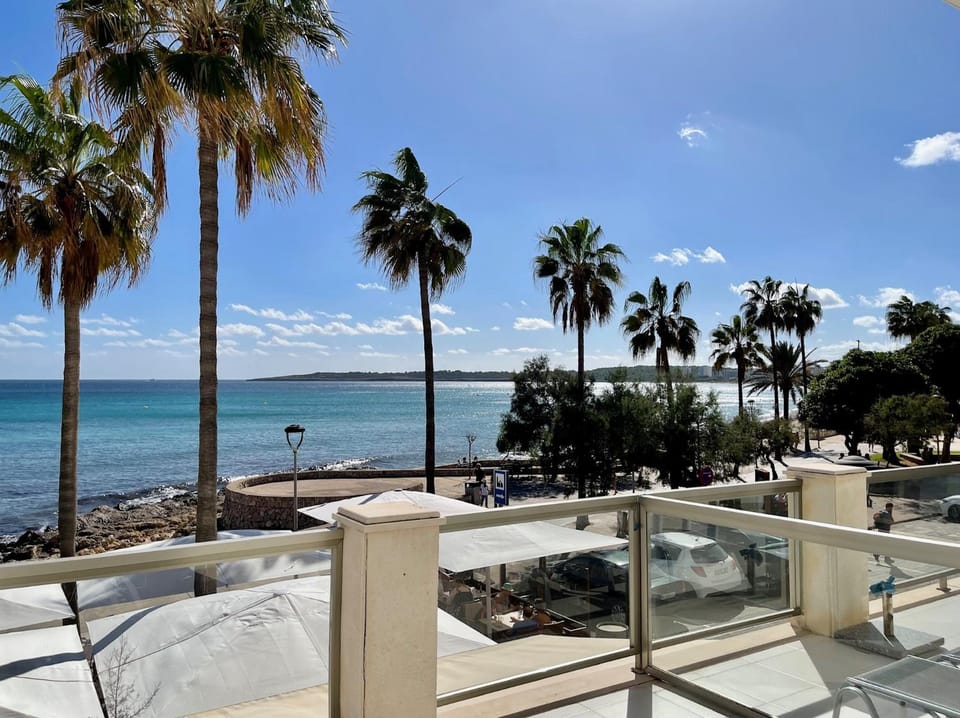 Arcadia Apartment in Llevant