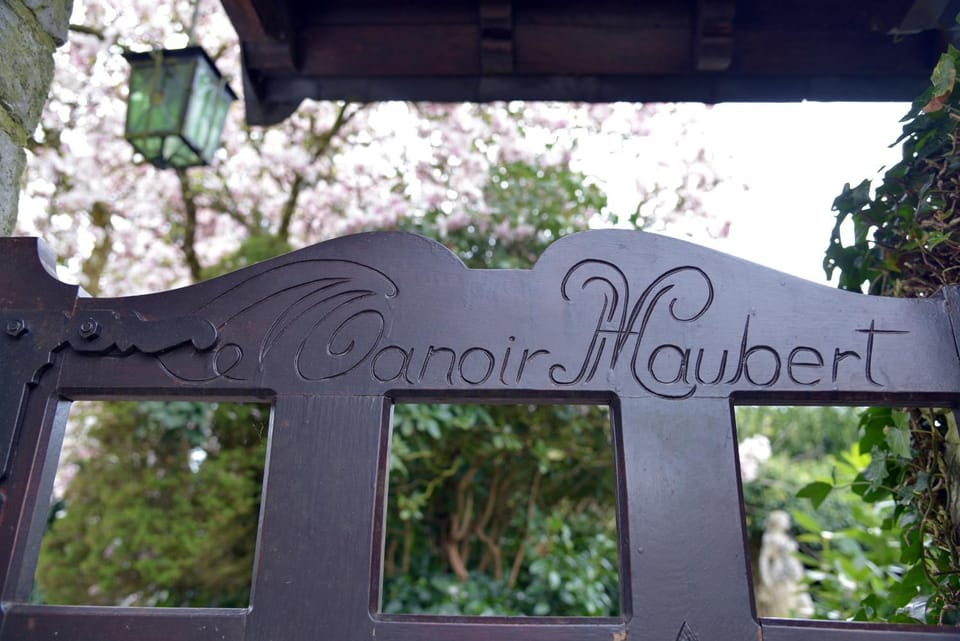 Property logo or sign