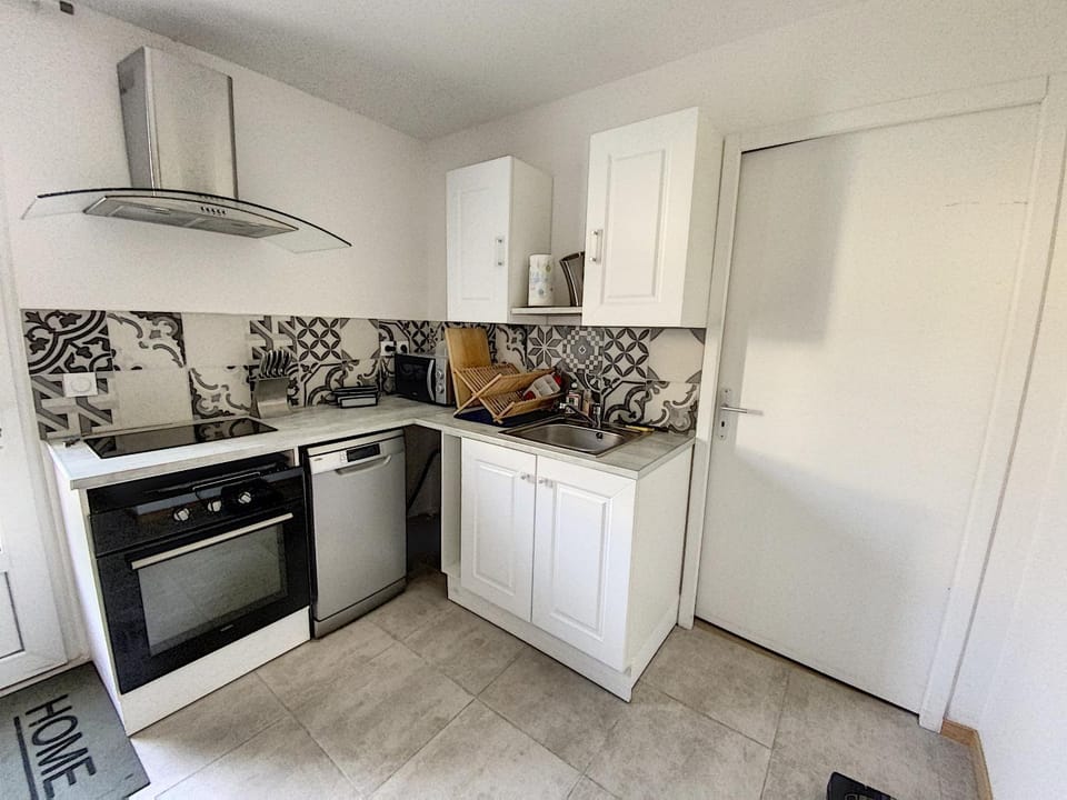 T2 Centre ville avec jardin Apartment in Arles