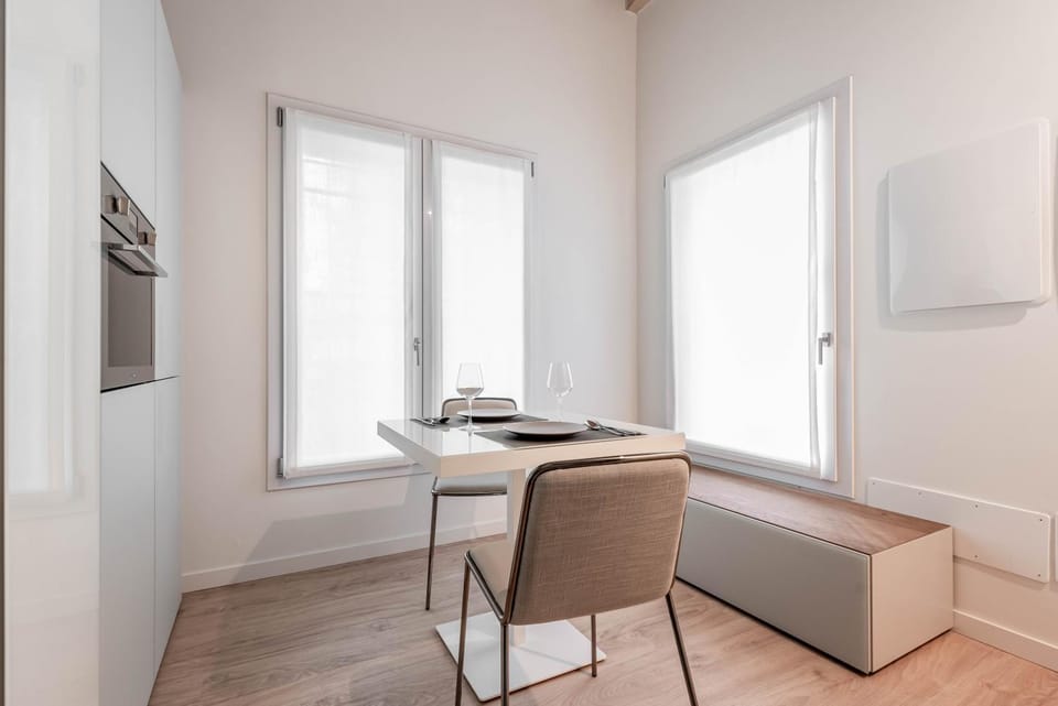 Living room, Seating area, hair dresser